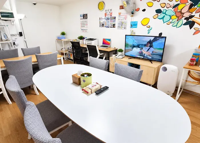 Aroha Station Hostel Seul