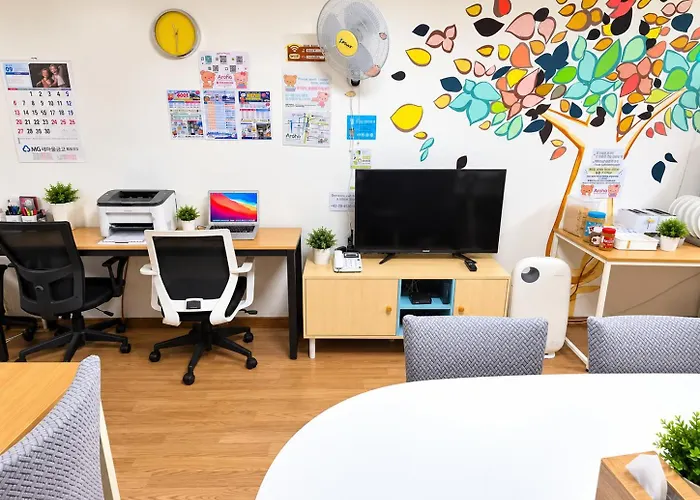 Hostel Aroha Station