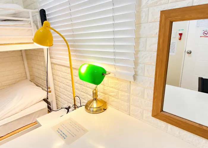 Aroha Station Hostel Seul