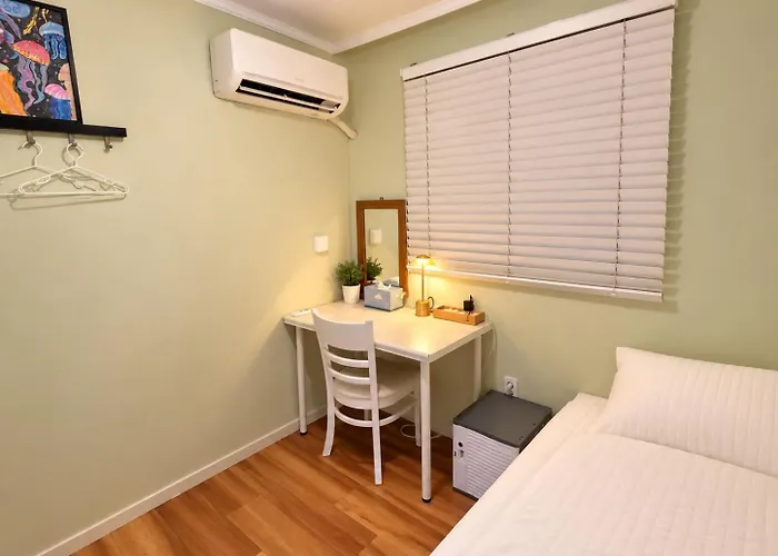 Hostel Aroha Station *
